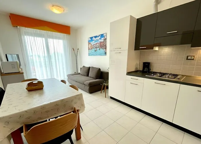 Appartement Luminous Flat With Balcony *